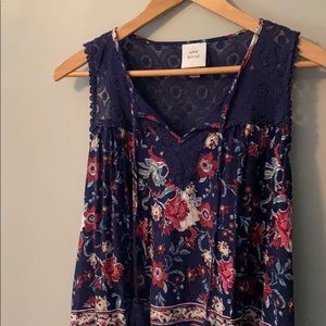Lace tank top